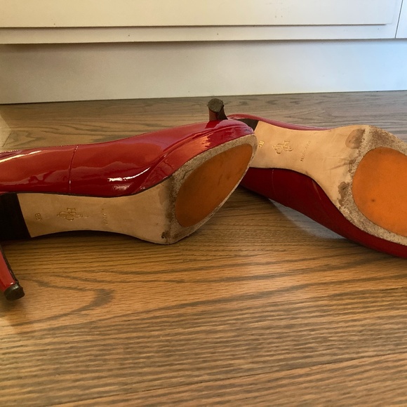Cole Haan Chelsea Pump - Picture 5 of 5